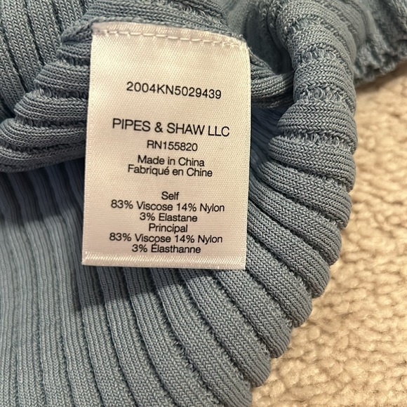 Fitted blue top - Picture 5 of 5